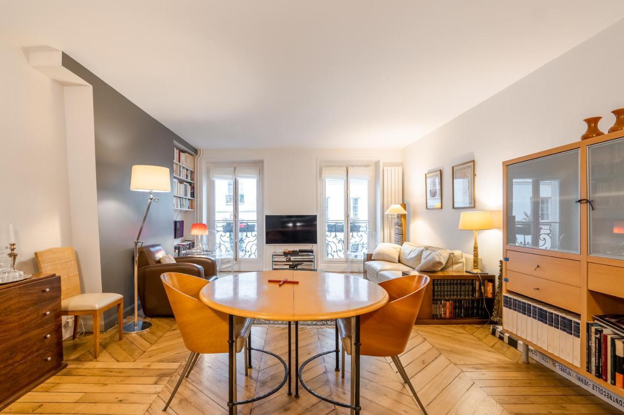 Veeve - Pompidou Hideaway Apartment Paris Bagian luar foto