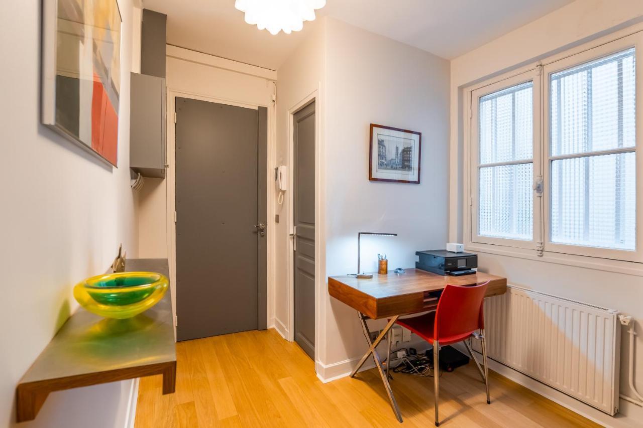 Veeve - Pompidou Hideaway Apartment Paris Bagian luar foto